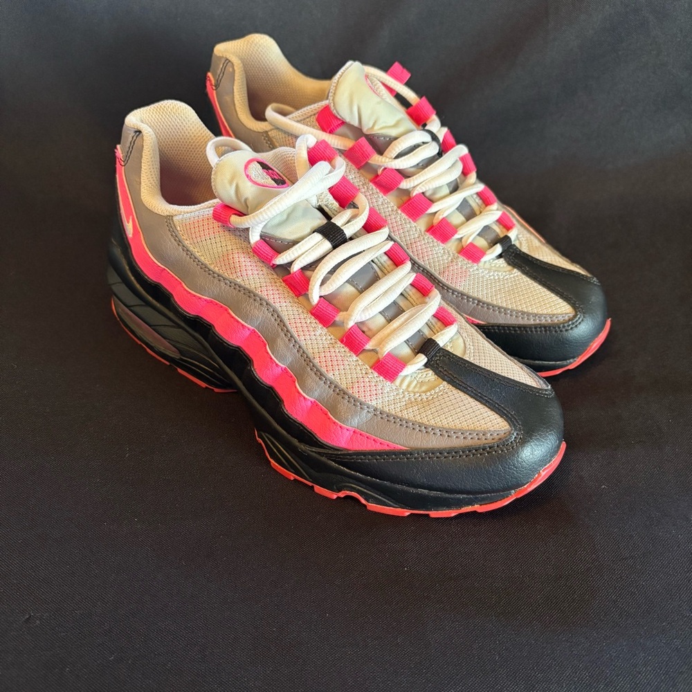 Nike AirMax 95 Sneakers